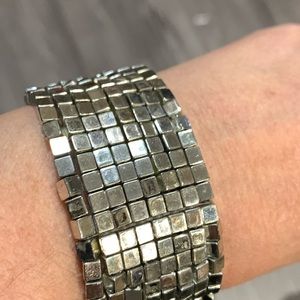 Beautiful stretch bracelet